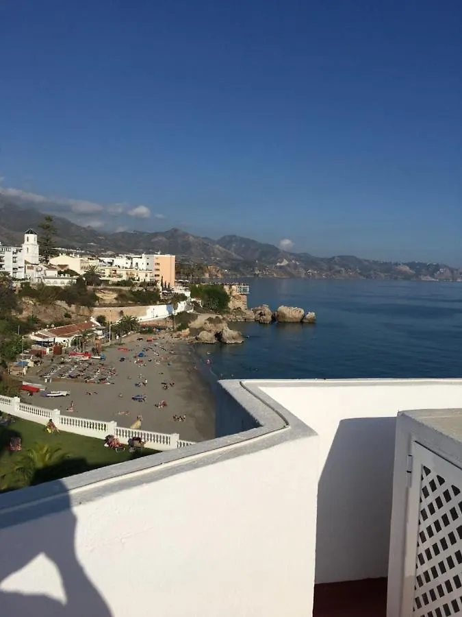Las Palmeras 3, Nerja Apartamento
